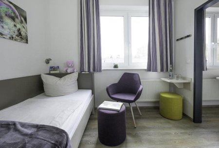 Freundliches Gästezimmer für eine Mutter-Kind-Kur auf Gut Holmecke